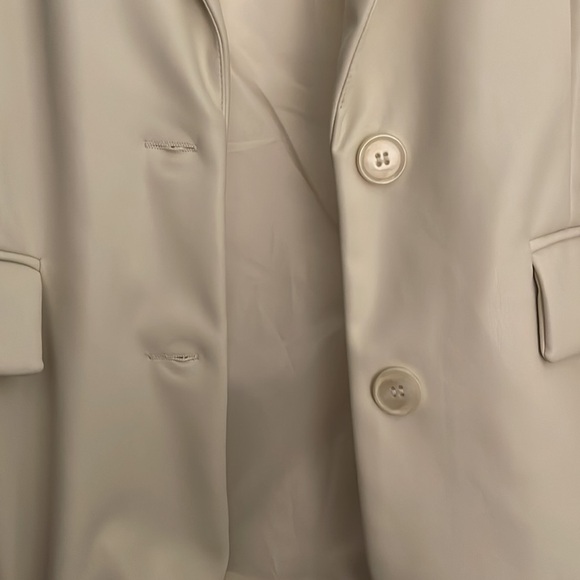 Steve Madden Faux Leather Blazer -Bone Color -Size Medium -NORDSTROM - Picture 5 of 10